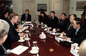 N. Koreaan special envoy Jo meets with Cohen